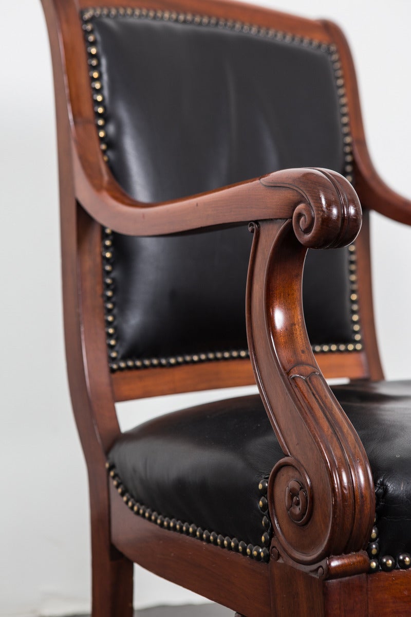 Armchairs Pair French Directoire Mahogany Black Leather France 4