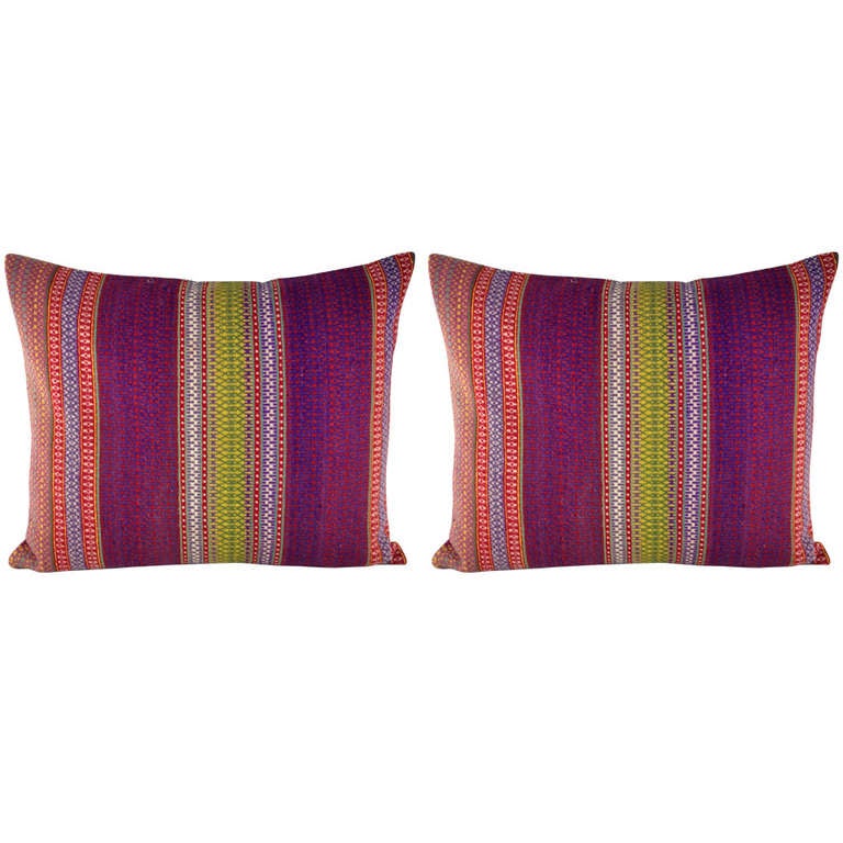 Pair of 19th Century Pillows For Sale at 1stdibs