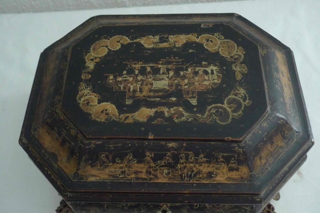 Box Chinese Black Gold Chinoiserie 19th Century China In Good Condition In New York, NY