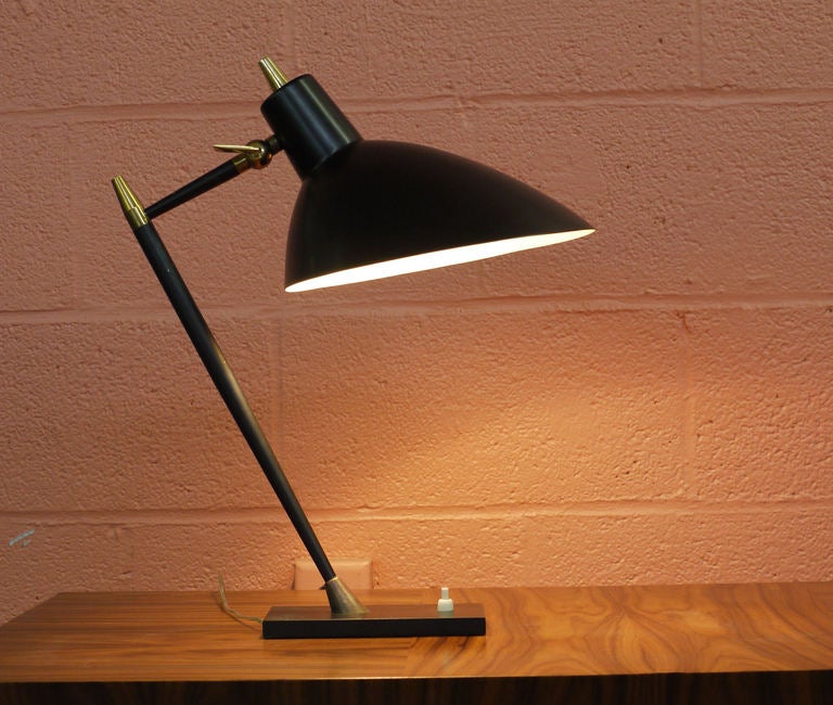 Sculptural Articulated Italian Desk Lamp