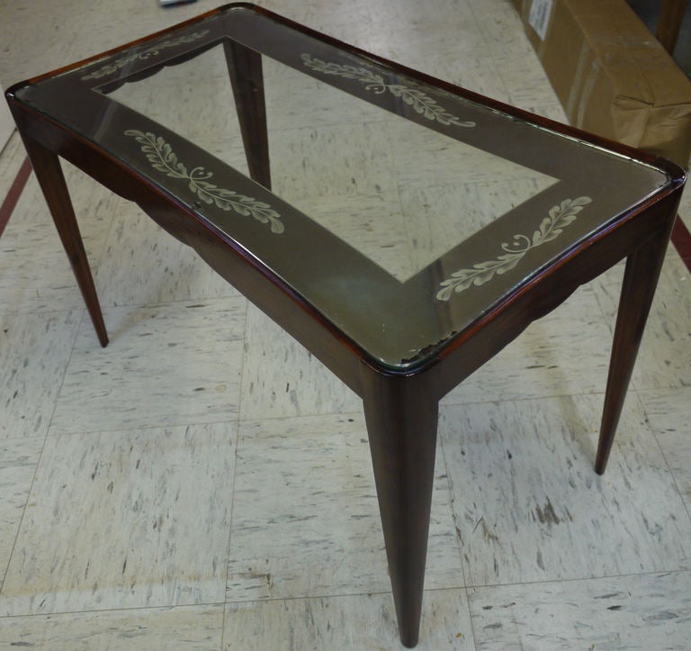 Stunning coffee table in the style of Pietro Chiesa or Gariboldi.