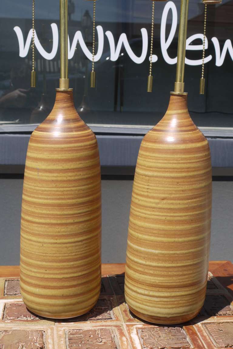 Mid-20th Century Pair of Lamps by Lotte and Gunnar Bostlund 