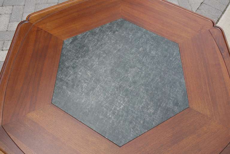 Walnut and Slate Coffee Table by Heritage In Excellent Condition In Kilmarnock, VA