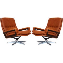 Pair of 'King Chairs' by Andre Vandenbeuck for Arflex