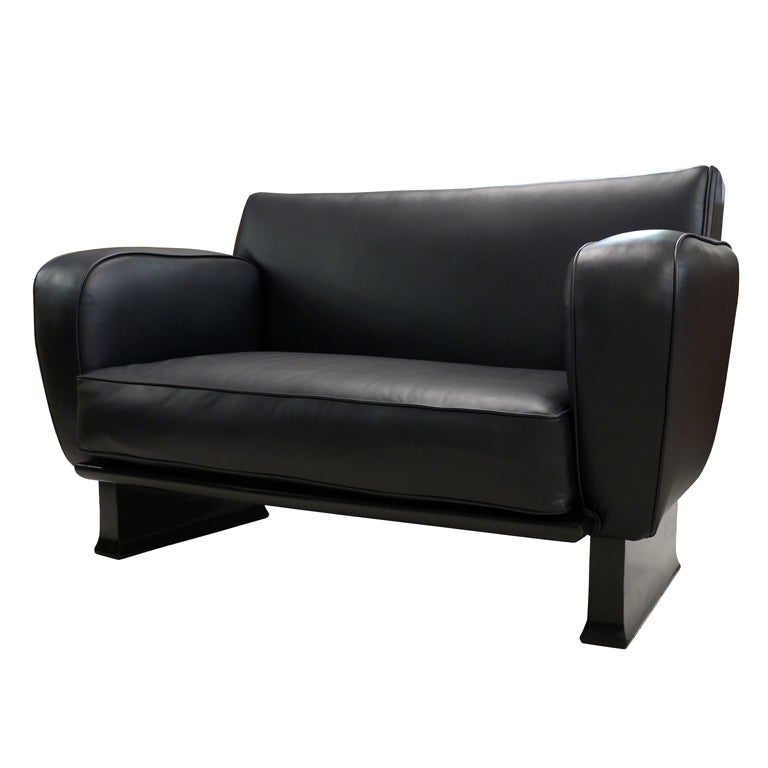 Black Leather Loveseat by Vittorio Valabrega For Sale