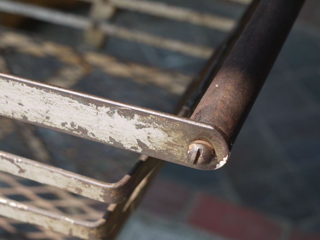 Streamline Machine Age Shopping Cart 1