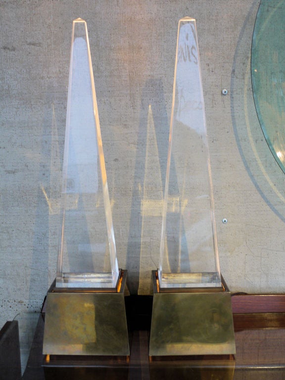 Rare Pair of Lucite and Brass Obelisk Lamps by Chapman 3