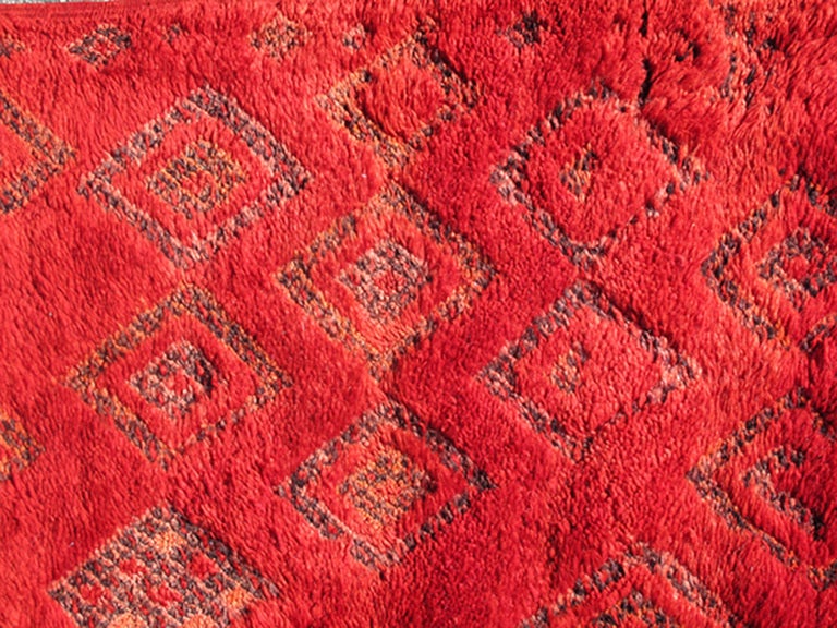 Hand-Knotted Vintage Moroccan Rug in Red Diamond Pattern and Zig-Zag Design For Sale