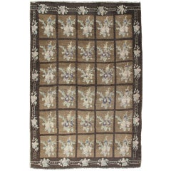 Unique Vintage Turkish Oushak Rug 8