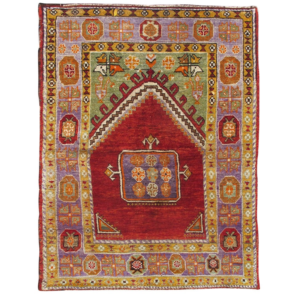 Oushak turc coloré avec un motif de prière