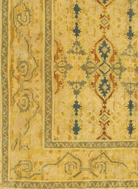 Grandiose Spanish Rug For Sale at 1stdibs