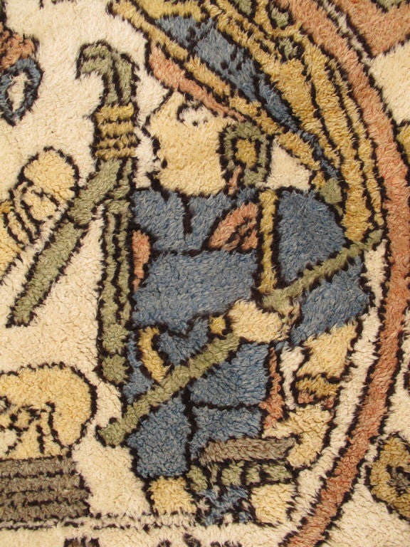 Großer handgeknüpfter kreisförmiger Vintage-Teppich im Tribal-Design. Möglicherweise ein südamerikanischer Teppich aus Peru. Rug/J10-0901.

Maße: 7' x 7'

Handgeknüpfter Vintage-Teppich in runder Form mit dickem Flor, wahrscheinlich aus Peru