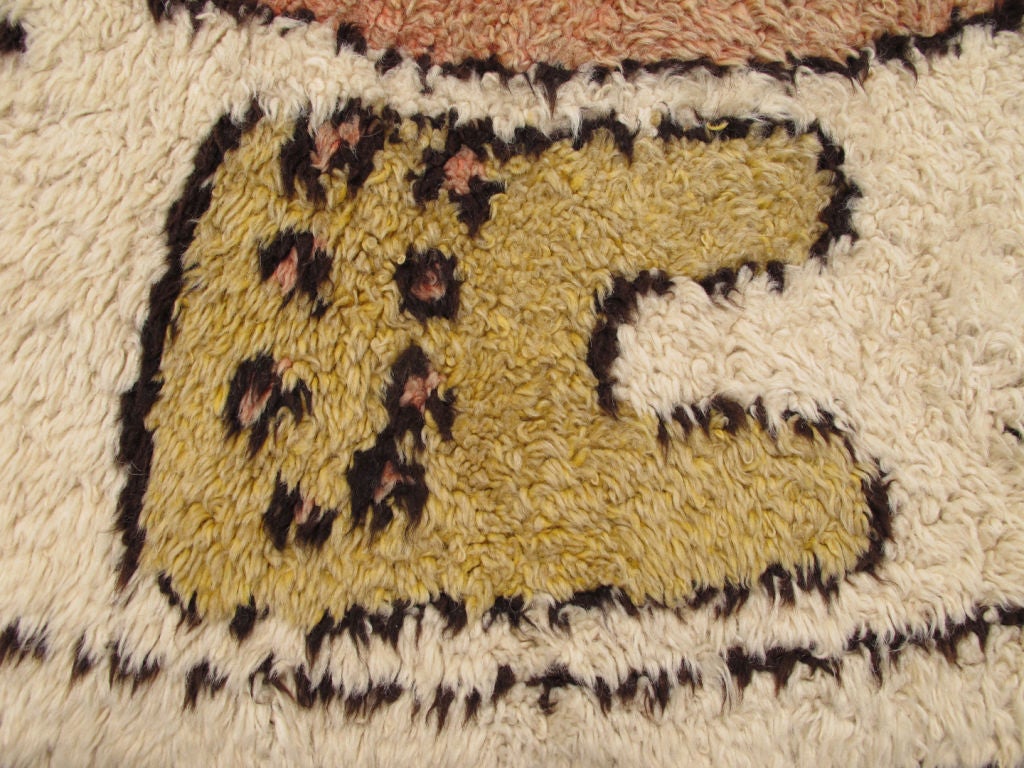 Mid-20th Century Large Tribal Vintage Circular Rug Likely from S. America or Scandinavia For Sale