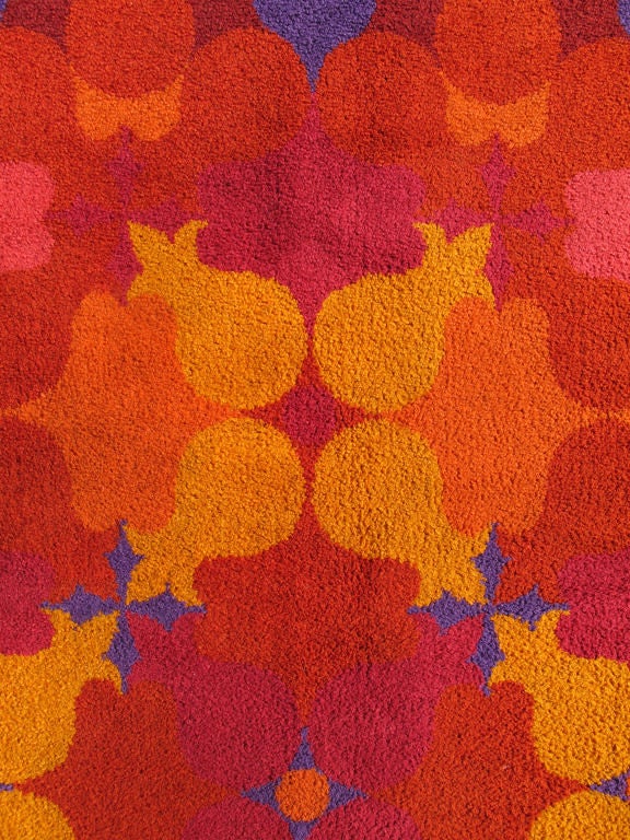 Mid Century European Carpet  7'9 x 11'6 2