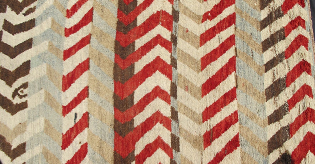 Wool Antique Tulu