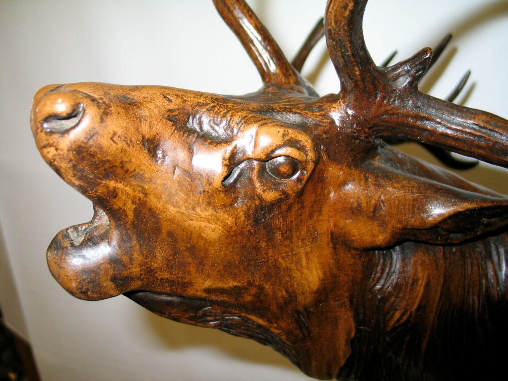 American bronze of an elk In Excellent Condition For Sale In Bronx, NY