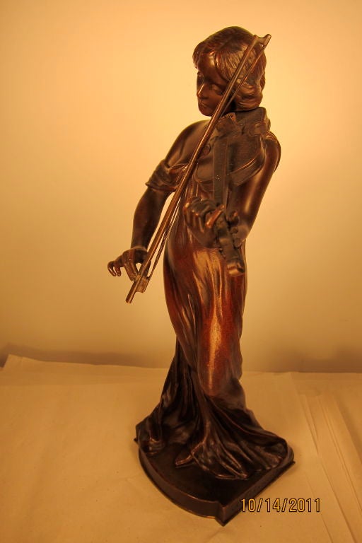 19th Century WOMAN WITH VIOLA in BRONZE, signed M. FAHNRICHOG For Sale