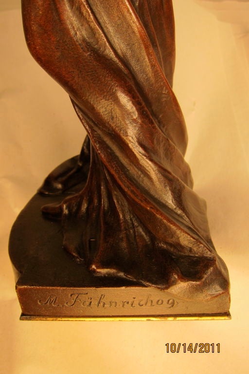 Bronze WOMAN WITH VIOLA in BRONZE, signed M. FAHNRICHOG For Sale