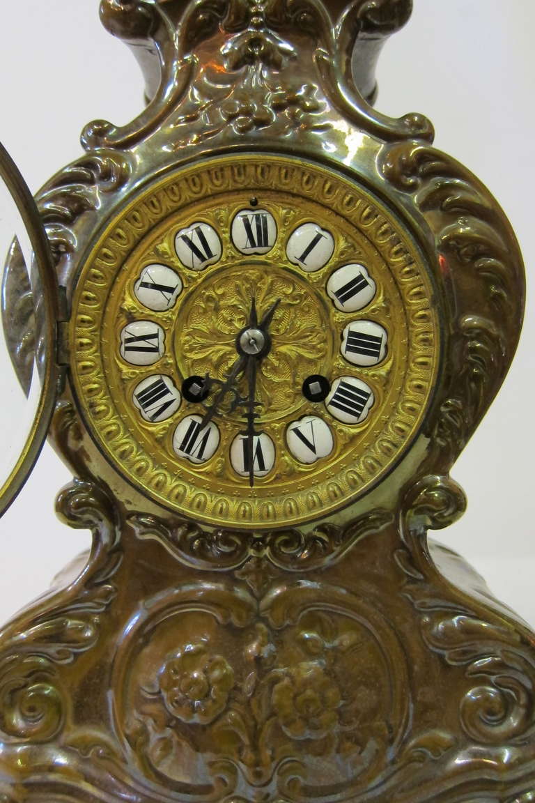 Victorian Late 19th Century French Mantle Clock For Sale