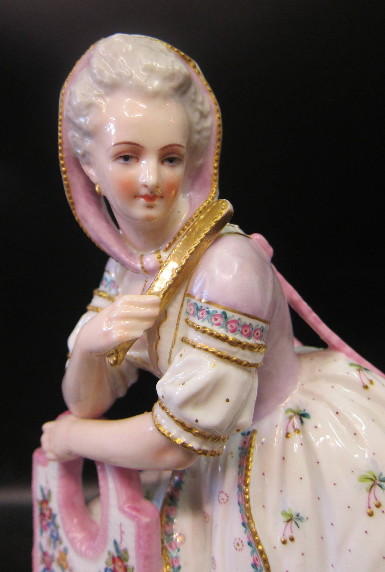 19th Century Large 19th century porcelain Figural Salt Cellars For Sale