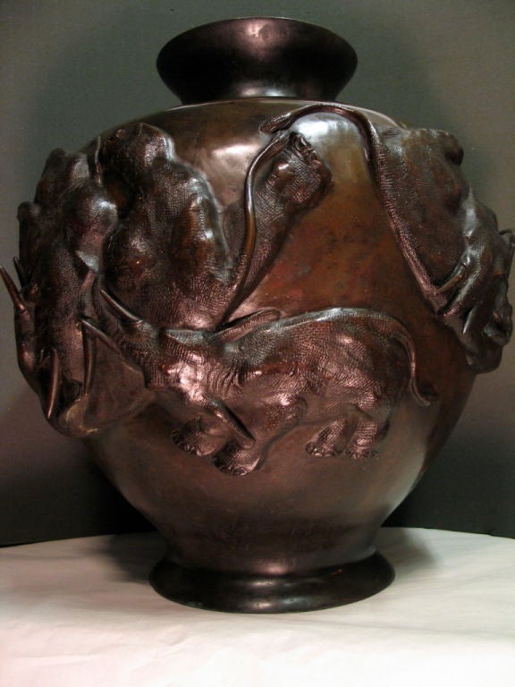 MONUMENTAL JAPANESE BRONZE PALACE VASE
