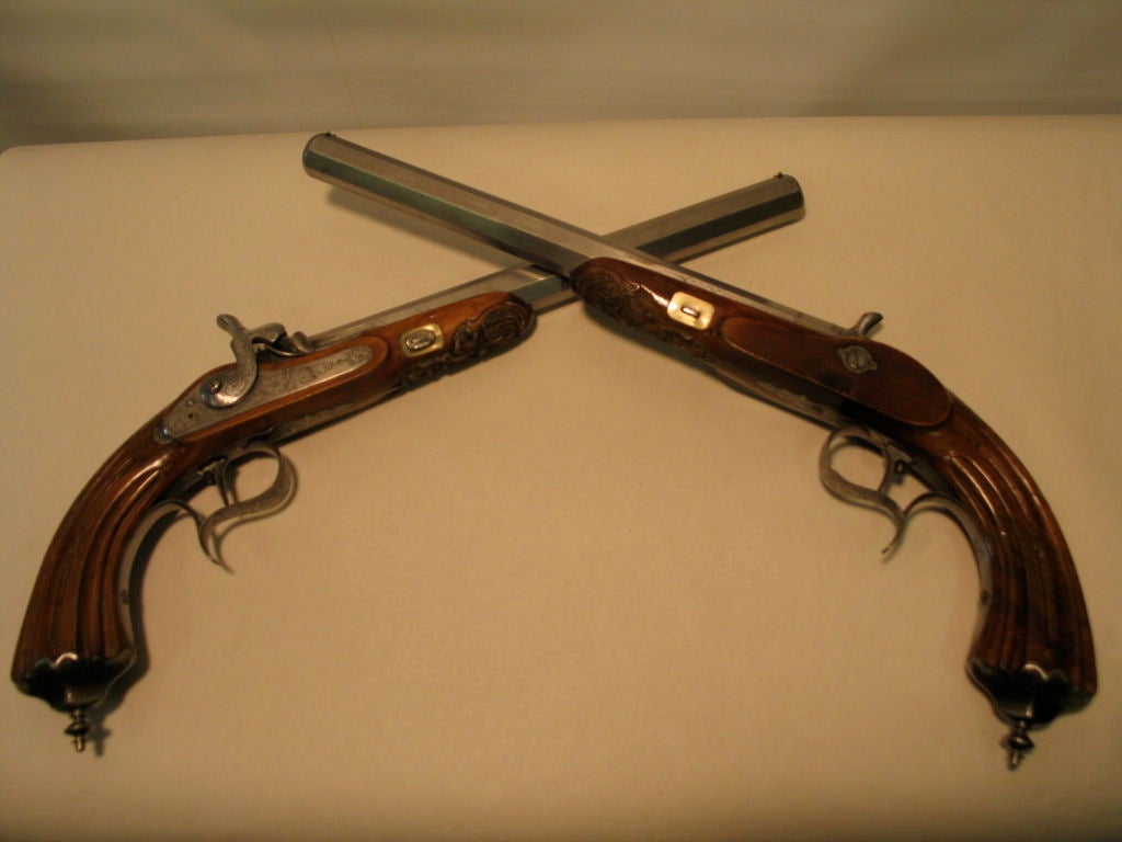Walnut Early 19th century French dueling pistols