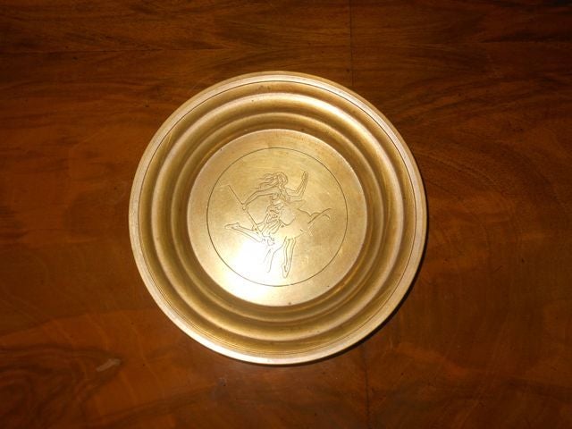 A lovely engraved and patinated Art Noveau bronze dish by Danish Royal Bronze. Made in Denmark.