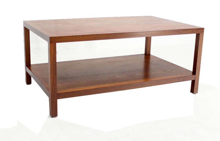 Mid-Century Modern Parson Style Coffee Table with Bottom Shelf In Excellent Condition In Rockaway, NJ