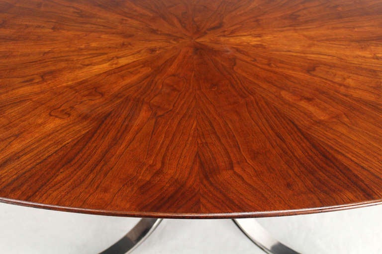 Mid Century Modern Oval Walnut Dining Table by Borsani 1