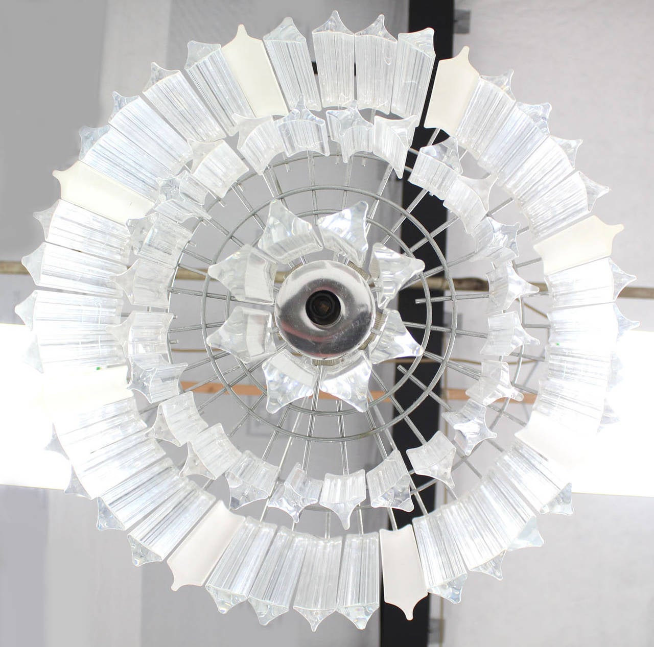 Camer Mid Century Modern Round Light Fixture 1