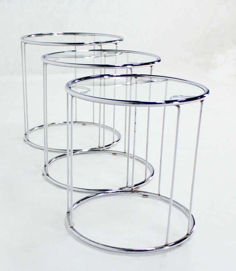 Set of Three Round Chrome and Glass Nesting End Tables by Baughman Decor 2