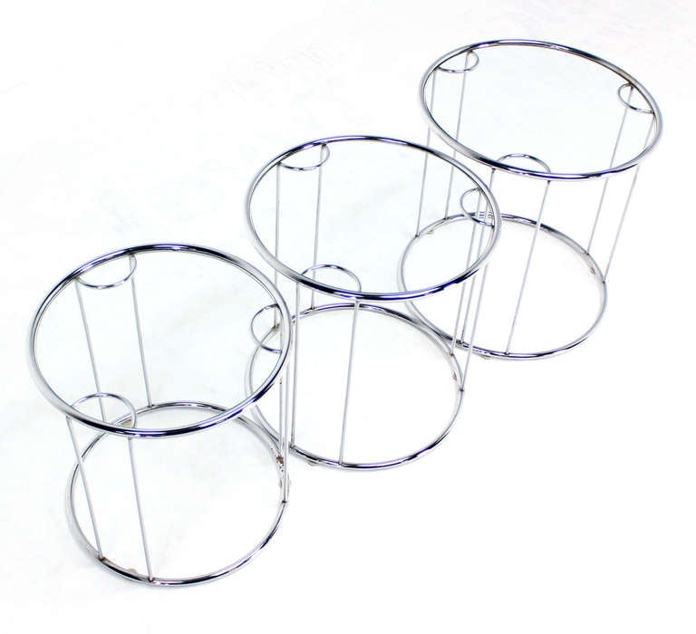 20th Century Set of Three Round Chrome and Glass Nesting End Tables by Baughman Decor
