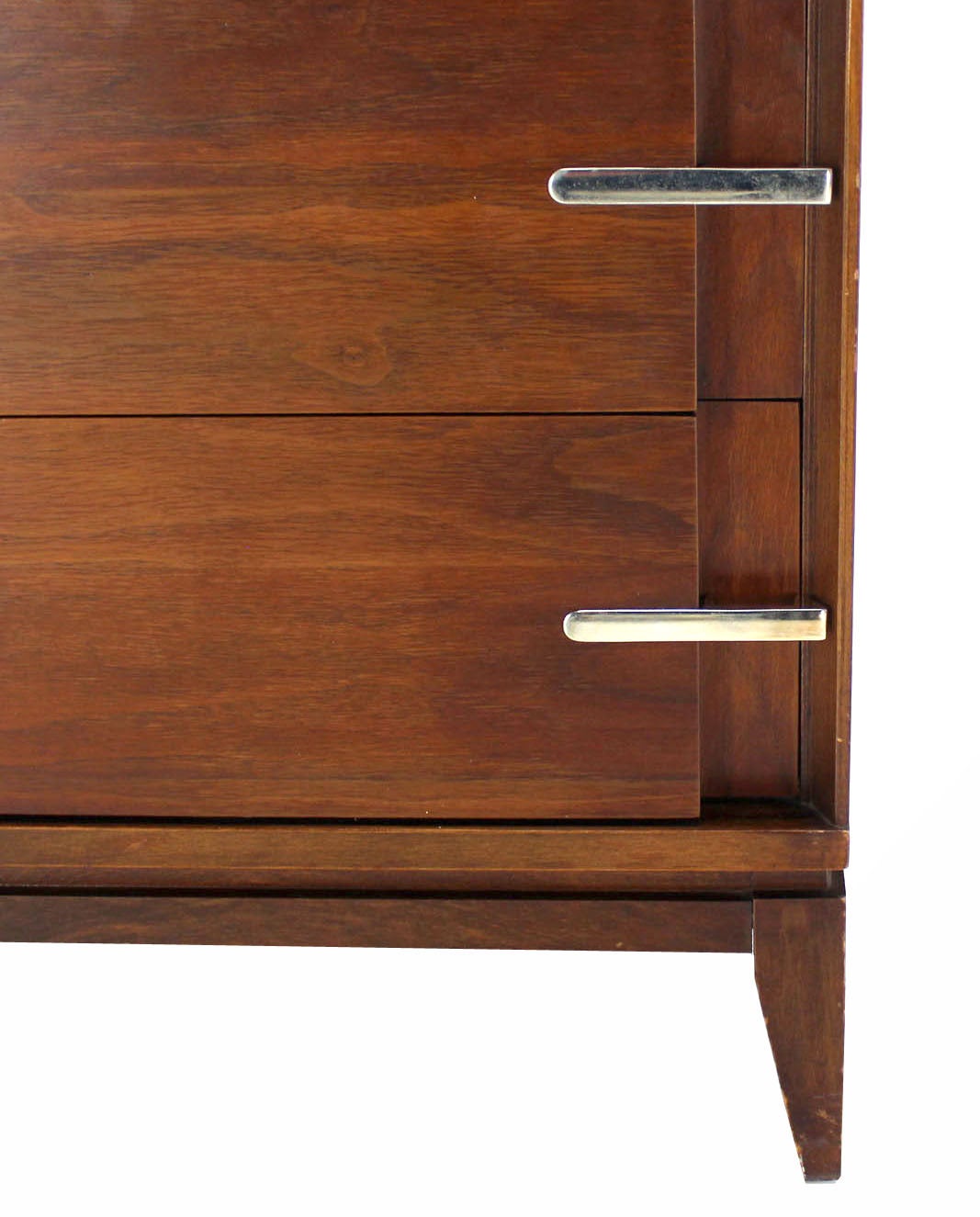 Mid-Century Modern Walnut Bachelor Chest or Dresser with Accent Drawer Pulls 1