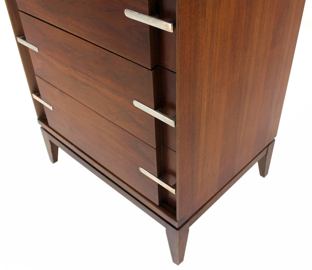 Mid-Century Modern Walnut Bachelor Chest or Dresser with Accent Drawer Pulls 2