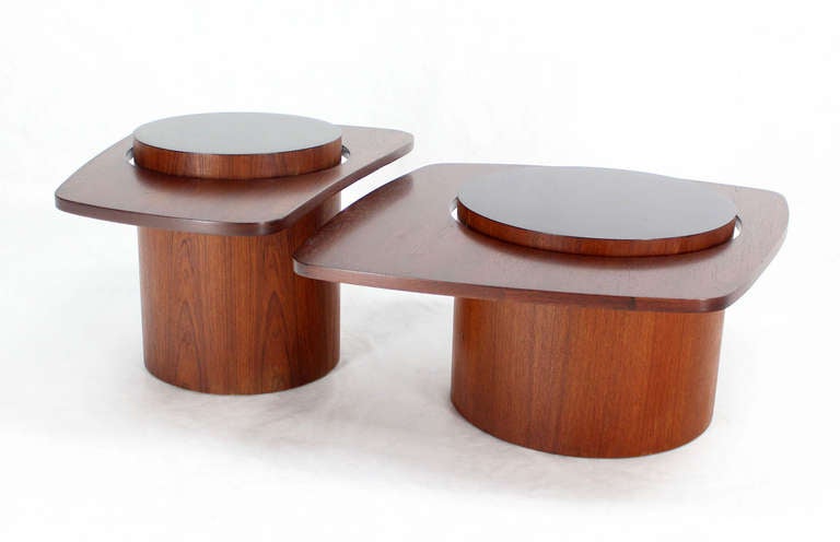 Very nice oiled walnut pair of organic shape end tables in style of V. Kagan.