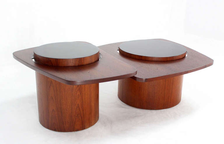 Danish Modern Pair of Walnut, Organic Shape End Tables on Pedestal Bases 4