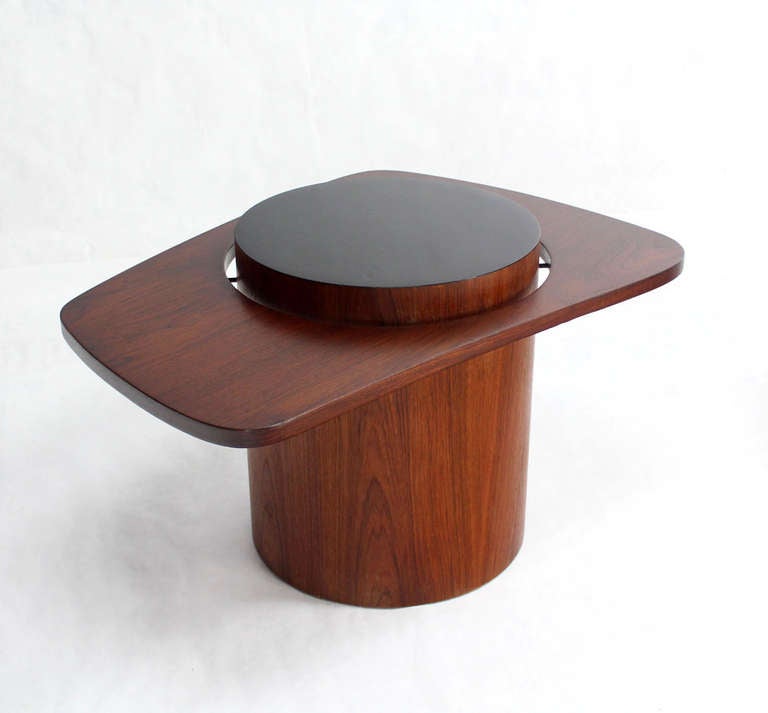 Danish Modern Pair of Walnut, Organic Shape End Tables on Pedestal Bases 2