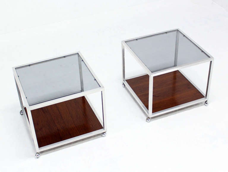 Pair of very nice cube shape M. Baughman end tables with rosewood bases.