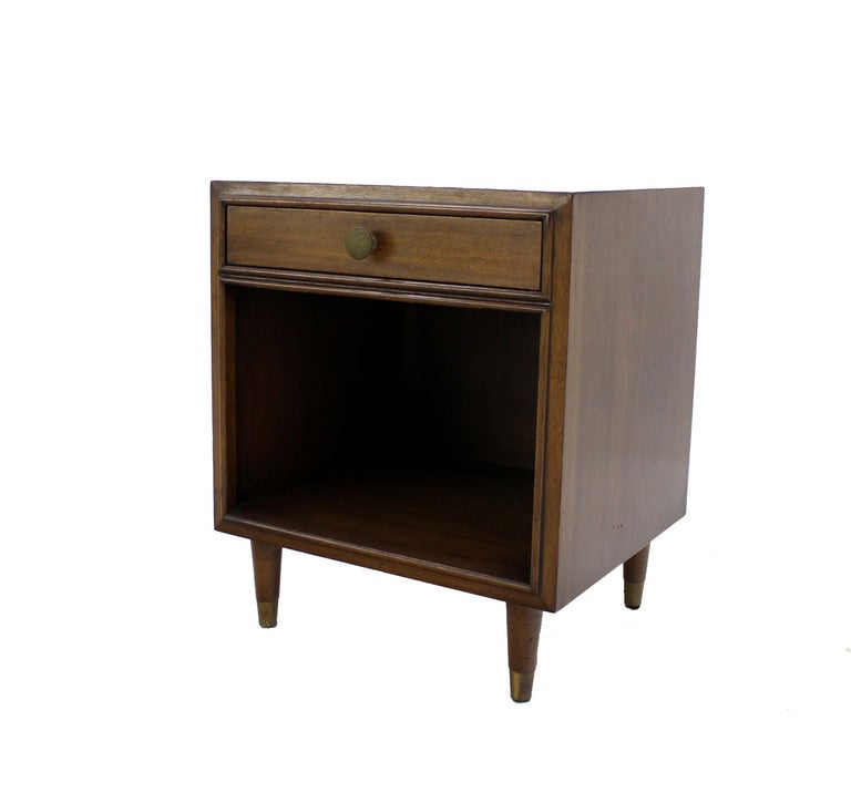 Mid-Century Modern Pair Johnson Mid Century Modern Walnut Night Stands End Table For Sale