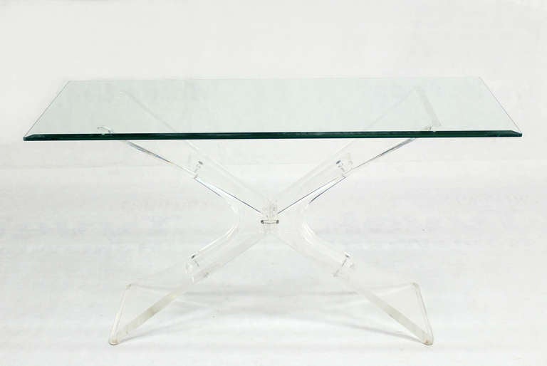 Very nice Mid Century Modern console table.