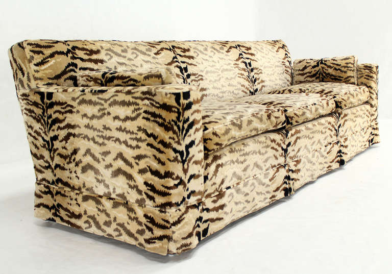 Tiger Pattern Fabric Mid Century Modern Sofa In Excellent Condition In Rockaway, NJ