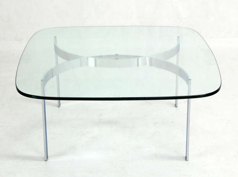 20th Century Mid-Century Modern Chrome and Glass-Top Coffee Table
