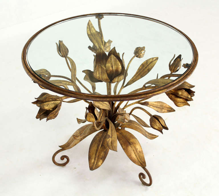 Mid-Century Modern Pair of Italian Round Gold Gilt Flowers End Tables in Arthur Court Style