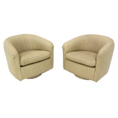 Pair of Mid-Century Modern Baughman Swivel Lounge Chairs in Ribbed Leather