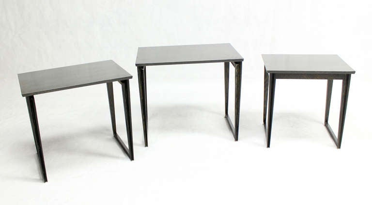 Set of Three Cerused Oak Mid-Century Modern Nesting Tables 5