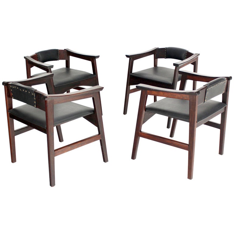Set of Four Danish MidCentury Modern Rosewood Dining Chairs For Sale