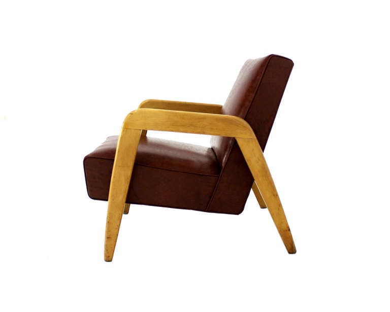 Mid-20th Century Set of Four Mid-Century Modern Lounge Chairs by Thonet