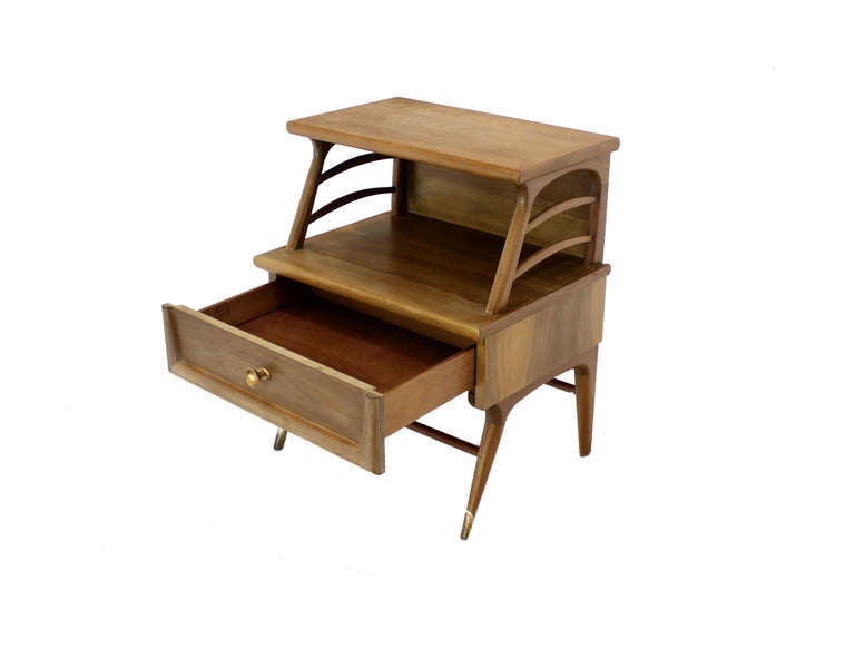 Pair of Mid-Century Danish Modern Night Stands 3