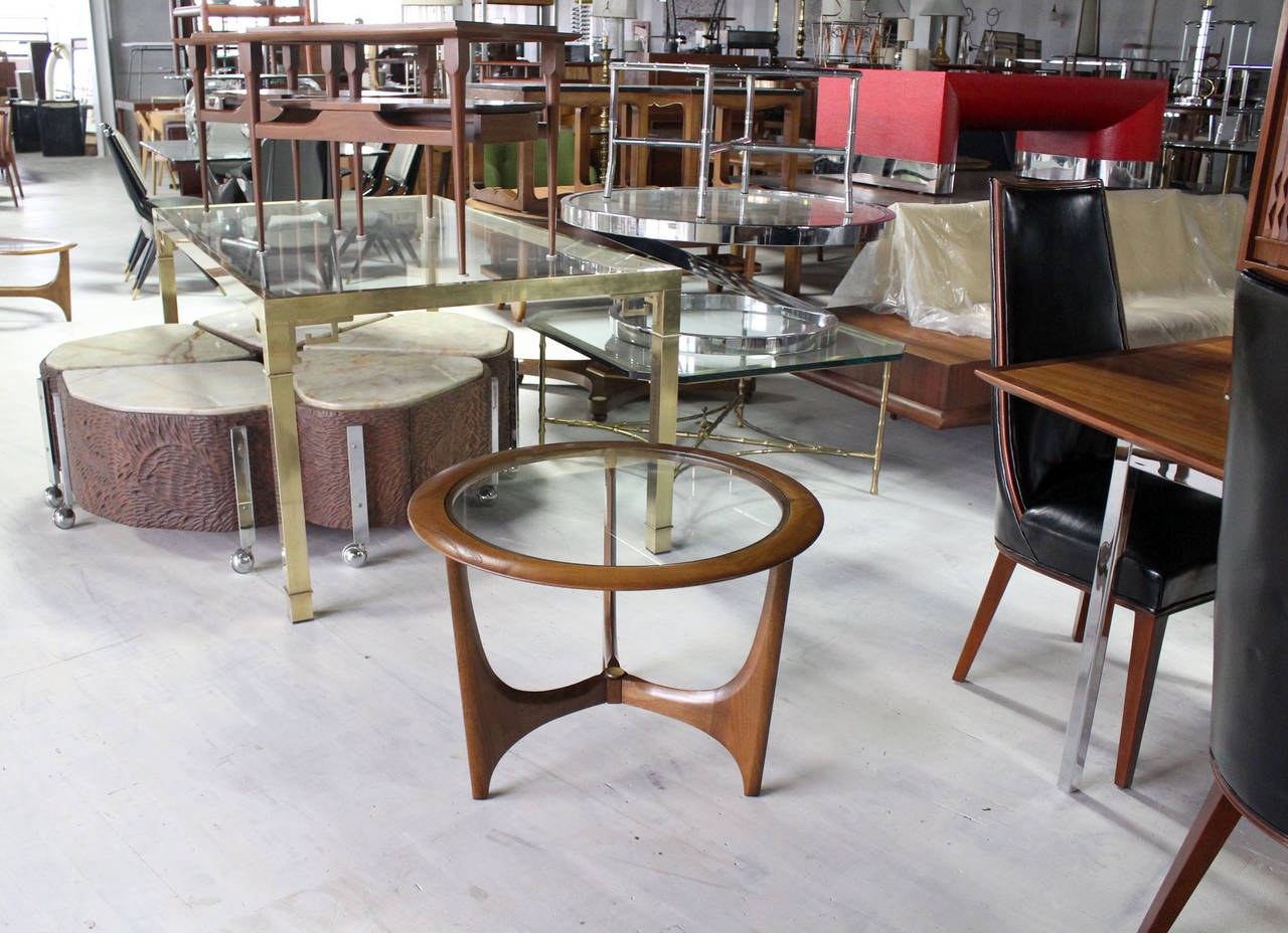 Mid-Century Modern Round Walnut Coffee or Side Table