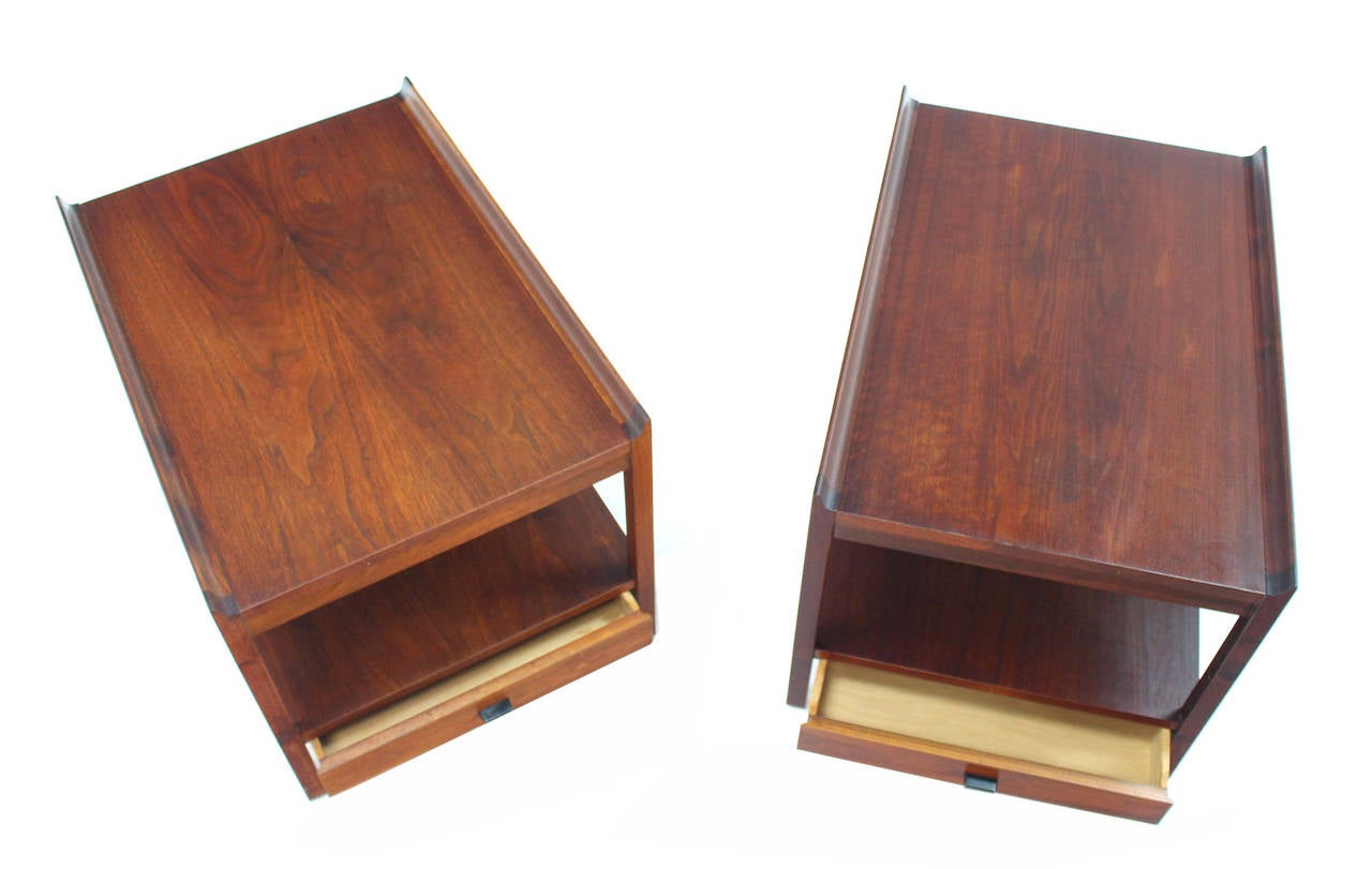 20th Century Pair of Danish Oiled Walnut Rolled Edge End Side Tables Two Tier One Drawer